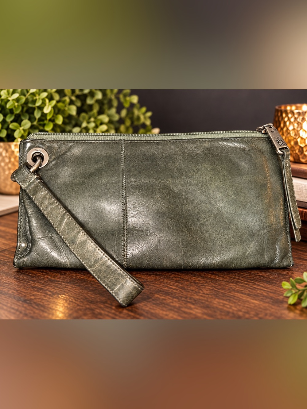 🤎 Authentic HOBO Leather Wristlet / Clutch